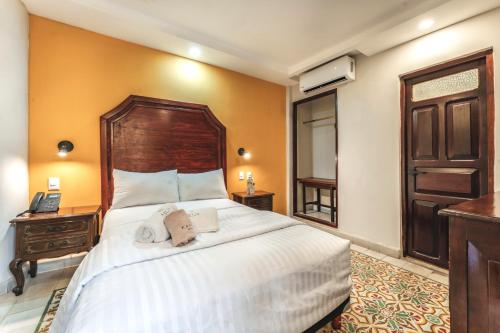 Hotel Real Toledo by Kavia Room Type - Queen Room