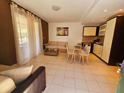 Corfu Glyfada Apartment 23 - image 2