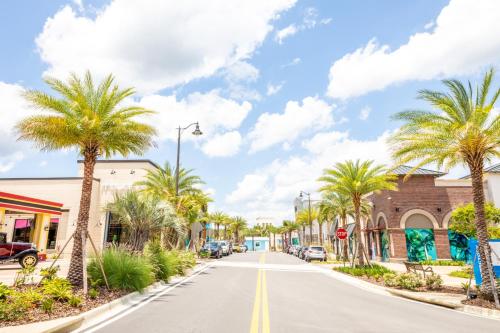 Ocean Blue Villa near Disney with Margaritaville Resort  Island H20 Waterpark Access - 3101CS Florida
