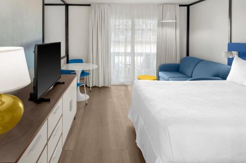 Montauk Blue Hotel - image 14
