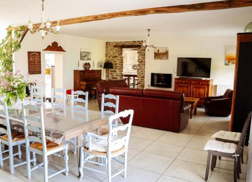 Üzleti központ, Gîte chezmadlou (Gite chezmadlou) in Chasseneuil