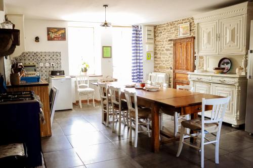 Konyha, Gîte chezmadlou (Gite chezmadlou) in Chasseneuil