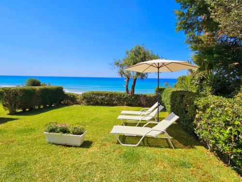 Glyfada Beachfront House Ab3g