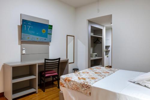 Superior Double Room image 6