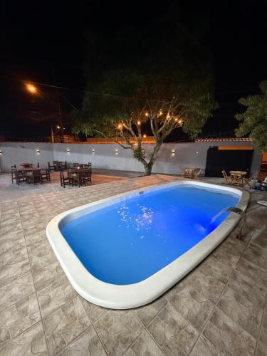 Casa com piscina - Praia Grande