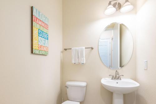 Comfortable Cottage near Disney with Margaritaville Resort  Island H20 Waterpark Access - 3017SP - image 11