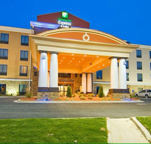 Holiday Inn Express Fulton by IHG