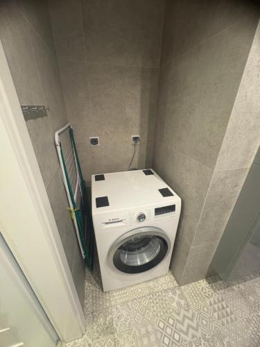 Apartament 3pokojowy Lipa Piotrowska, Breslau (Foto 7)