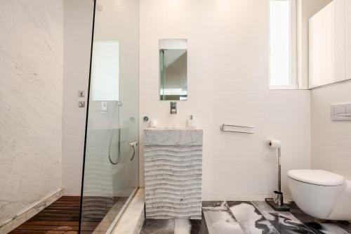 Panoramic Penthouse with Jacuzzi in Valletta by MR Homes, Valletta (photo 8)