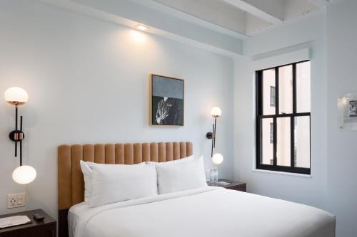 1 queen bed