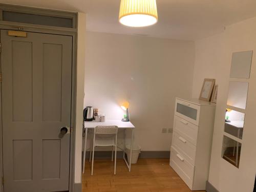 King's Cross Rooms, Londyn