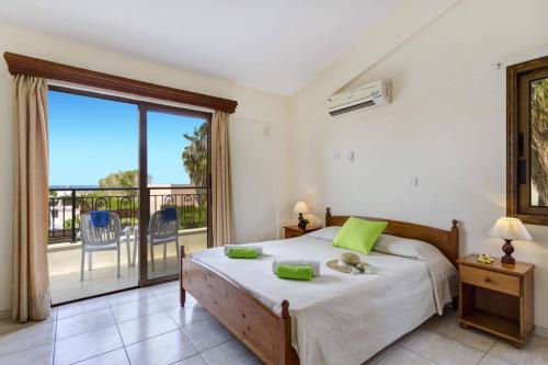Villa Heracles by Villa Plus, Peyia (Foto 4)