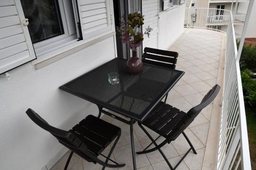 ระเบียง/ชานเรือน, Apartman Katarina in กราแดค