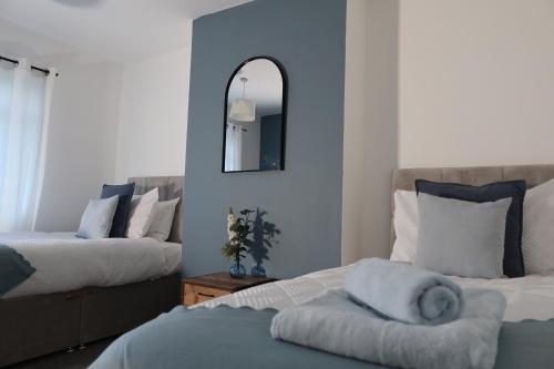 Modern & Spacious Home Near Newcastle Centre - FREE Private Parking, Great for All Stays, Newcastle upon Tyne (Foto 6)