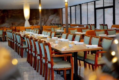 Restaurant, Shell Luxury Camp  in Wadi Rum