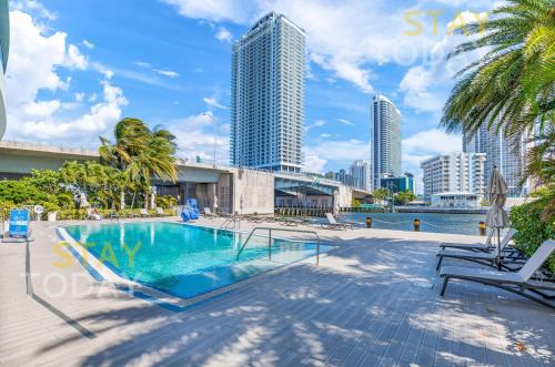 BeachWalk Resort #2902 - WATERFRONT RESORT HOME with DIRECT OCEAN VIEW in Hallandale Beach, USA