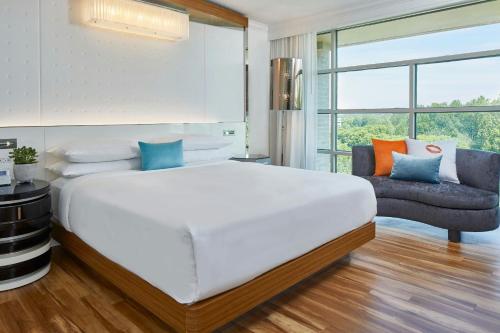 Executive King Room