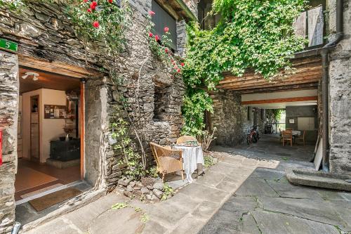 Rustico Stock with free wifi- Happy Rentals in Lugano, Schweiz