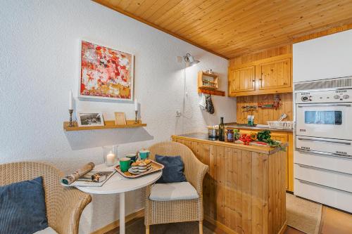 주방, Rustico Stock with free wifi- Happy Rentals in 시기리노