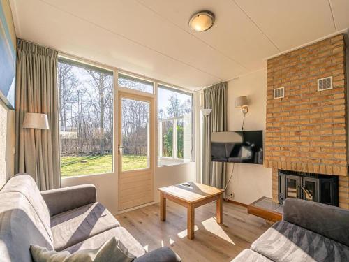 Cozy holiday home with hot tub on Texel in Den Burg
