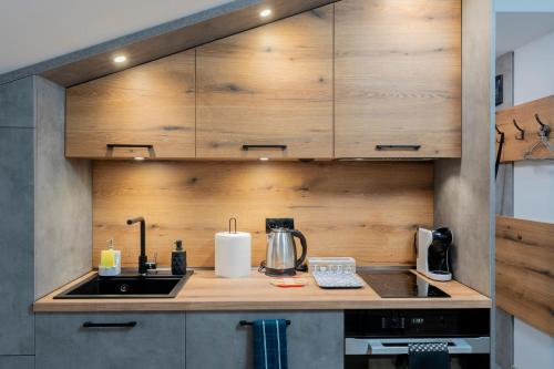 Urban Five #5 - Stylish One-bedroom apartments with Kitchen & Parking, Veliko Tărnovo (fotografie 7)