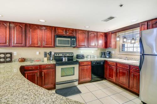 Gatehouse Condos - 704 Holiday home - image 11