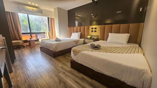 Aura Garden City Hotel - main image