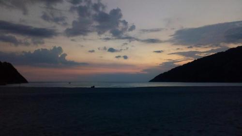 Suíte casal privativa com varanda praia do Bonete, Ilhabela (Suite casal privativa com varanda praia do Bonete, Ilhabela) in หาดโบเนเต