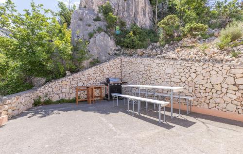 Viesnīcas āriene, Nice Apartment In Lukovo With House Sea View in Lukovo