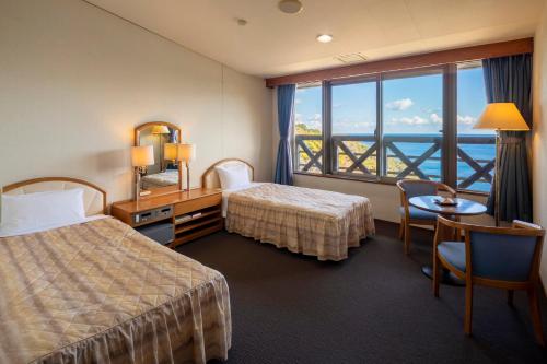 Twin Room with Sea View