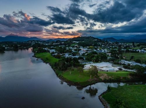 The Hamptons Whitehouse in Murwillumbah