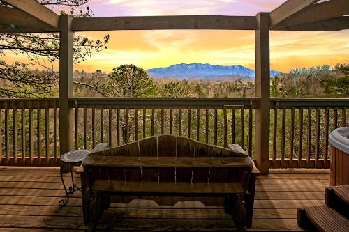Mountain Glory in Gatlinburg, USA