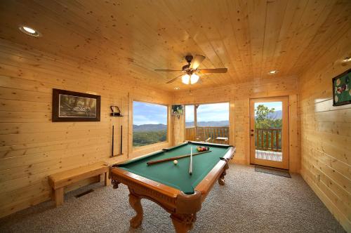 Above the Tree Tops (#49) Holiday home - image 13