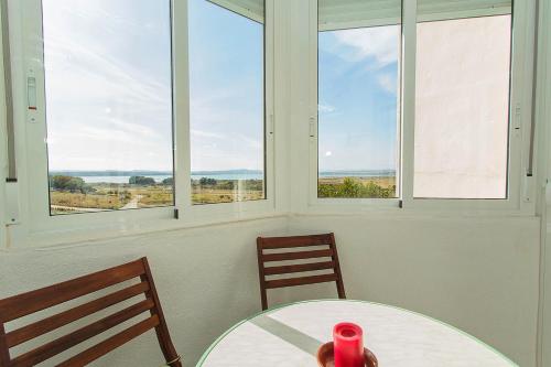 049 Sunset Lakeview - Alicante Holiday - image 5