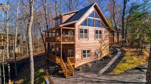 Bear Mountain Serenity in Gatlinburg, USA