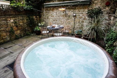 Maisonette with Hot tub at 13 Rivers Street, Bath (foto 8)