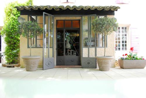 Ieeja, Societe Hoteliere de Montmirail in Beaumes De Venise