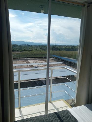 Apartamento con piscina a 5 minutos del parque del cafe in Montenegro