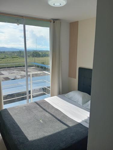 Apartamento con piscina a 5 minutos del parque del cafe in Montenegro