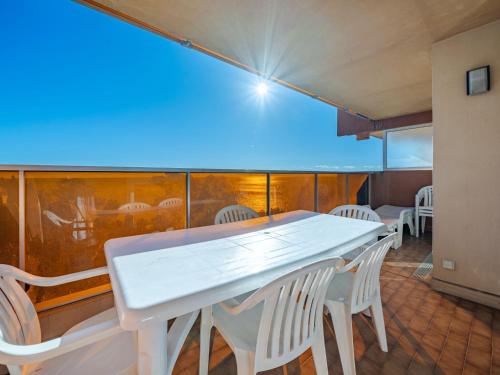 Appartement 2 pièces, 8 pers, Wi-Fi, vue mer depuis terrasse - FR-1-827-7