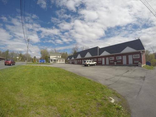 Castle Inn East Greenbush Castleton-on-hudson - image 6
