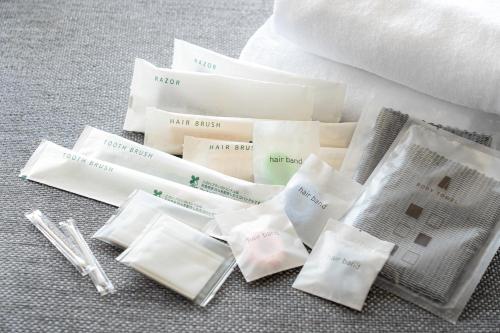 room detail thumbnail 2