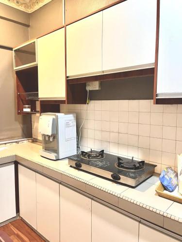 Serene Homestay Family near KL City Center with Spacious & Comfort Stay Shoplot, Kuala Lumpur (photo 9)