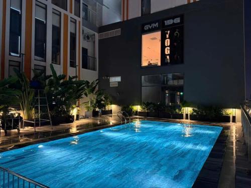 Duke Hospitality - Serviced Apartment - Sophia Center - 수영장