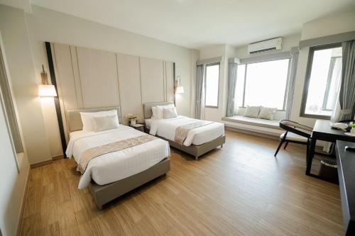 Superior Twin Room room in THE NAVY HOUSE HOTEL