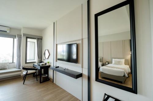 Superior Twin Room image 2