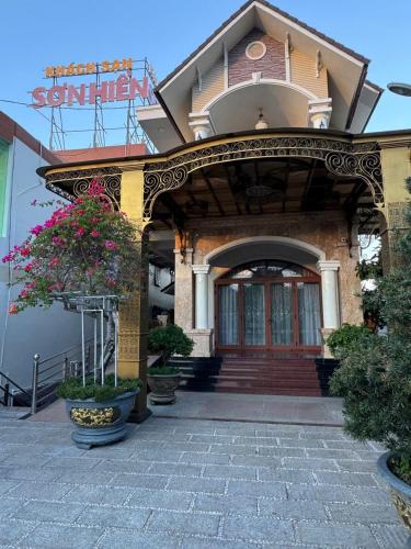 Khách Sạn Sơn Hiển