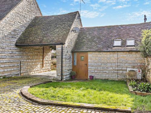 2 Bed in Bidford-on-Avon 94332 gîte à louer Temple Grafton