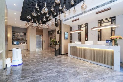 Lobby, 唯庭酒店上海人民广场地铁站长征医院店 near Shanghai Natural History Museum (Jing'an)