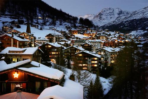 Aussicht, Amber Ski-in/out Hotel & Spa in Saas-Fee